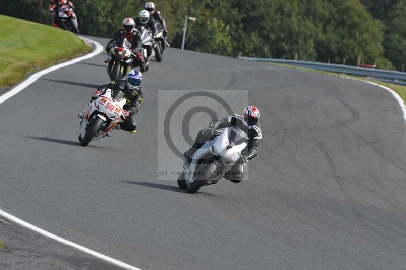 Motorcycle action photographs;event digital images;eventdigitalimages;no limits trackday;oulton park;oulton park circuit cheshire;oulton park photographs;peter wileman photography;trackday;trackday digital images;trackday photos