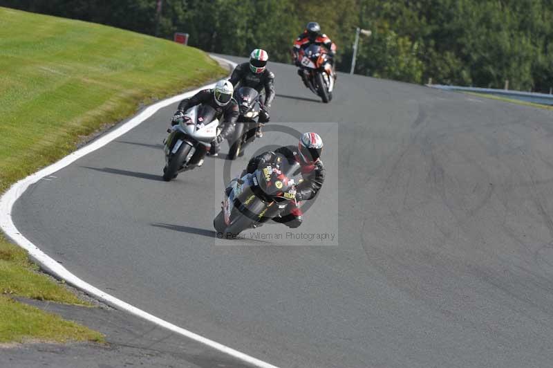 Motorcycle action photographs;event digital images;eventdigitalimages;no limits trackday;oulton park;oulton park circuit cheshire;oulton park photographs;peter wileman photography;trackday;trackday digital images;trackday photos