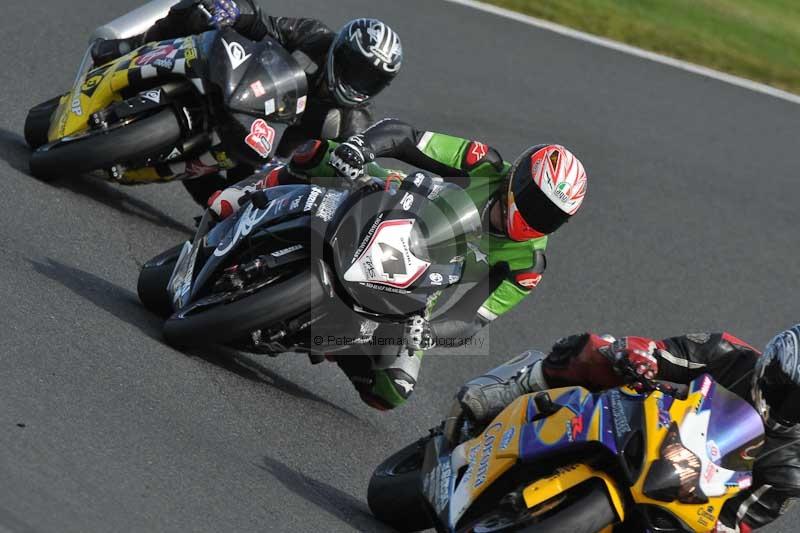Motorcycle action photographs;event digital images;eventdigitalimages;no limits trackday;oulton park;oulton park circuit cheshire;oulton park photographs;peter wileman photography;trackday;trackday digital images;trackday photos