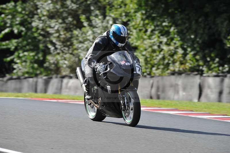 Motorcycle action photographs;event digital images;eventdigitalimages;no limits trackday;oulton park;oulton park circuit cheshire;oulton park photographs;peter wileman photography;trackday;trackday digital images;trackday photos