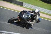 Motorcycle-action-photographs;event-digital-images;eventdigitalimages;no-limits-trackday;oulton-park;oulton-park-circuit-cheshire;oulton-park-photographs;peter-wileman-photography;trackday;trackday-digital-images;trackday-photos