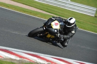 Motorcycle-action-photographs;event-digital-images;eventdigitalimages;no-limits-trackday;oulton-park;oulton-park-circuit-cheshire;oulton-park-photographs;peter-wileman-photography;trackday;trackday-digital-images;trackday-photos