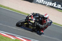 Motorcycle-action-photographs;event-digital-images;eventdigitalimages;no-limits-trackday;oulton-park;oulton-park-circuit-cheshire;oulton-park-photographs;peter-wileman-photography;trackday;trackday-digital-images;trackday-photos