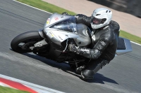 Motorcycle-action-photographs;event-digital-images;eventdigitalimages;no-limits-trackday;oulton-park;oulton-park-circuit-cheshire;oulton-park-photographs;peter-wileman-photography;trackday;trackday-digital-images;trackday-photos