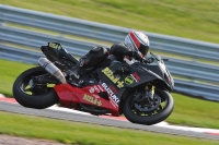 Motorcycle-action-photographs;event-digital-images;eventdigitalimages;no-limits-trackday;oulton-park;oulton-park-circuit-cheshire;oulton-park-photographs;peter-wileman-photography;trackday;trackday-digital-images;trackday-photos