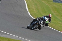 Motorcycle-action-photographs;event-digital-images;eventdigitalimages;no-limits-trackday;oulton-park;oulton-park-circuit-cheshire;oulton-park-photographs;peter-wileman-photography;trackday;trackday-digital-images;trackday-photos