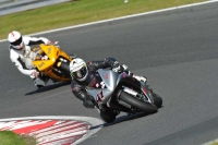 Motorcycle-action-photographs;event-digital-images;eventdigitalimages;no-limits-trackday;oulton-park;oulton-park-circuit-cheshire;oulton-park-photographs;peter-wileman-photography;trackday;trackday-digital-images;trackday-photos