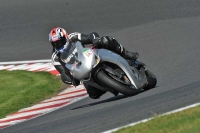 Motorcycle-action-photographs;event-digital-images;eventdigitalimages;no-limits-trackday;oulton-park;oulton-park-circuit-cheshire;oulton-park-photographs;peter-wileman-photography;trackday;trackday-digital-images;trackday-photos