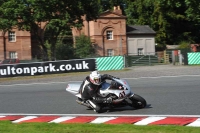 Motorcycle-action-photographs;event-digital-images;eventdigitalimages;no-limits-trackday;oulton-park;oulton-park-circuit-cheshire;oulton-park-photographs;peter-wileman-photography;trackday;trackday-digital-images;trackday-photos