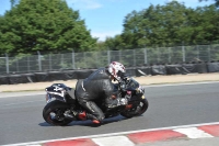 Motorcycle-action-photographs;event-digital-images;eventdigitalimages;no-limits-trackday;oulton-park;oulton-park-circuit-cheshire;oulton-park-photographs;peter-wileman-photography;trackday;trackday-digital-images;trackday-photos