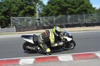 Motorcycle-action-photographs;event-digital-images;eventdigitalimages;no-limits-trackday;oulton-park;oulton-park-circuit-cheshire;oulton-park-photographs;peter-wileman-photography;trackday;trackday-digital-images;trackday-photos