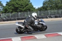 Motorcycle-action-photographs;event-digital-images;eventdigitalimages;no-limits-trackday;oulton-park;oulton-park-circuit-cheshire;oulton-park-photographs;peter-wileman-photography;trackday;trackday-digital-images;trackday-photos