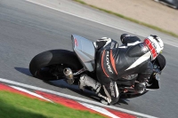 Motorcycle-action-photographs;event-digital-images;eventdigitalimages;no-limits-trackday;oulton-park;oulton-park-circuit-cheshire;oulton-park-photographs;peter-wileman-photography;trackday;trackday-digital-images;trackday-photos