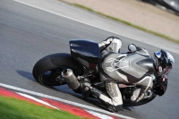 Motorcycle-action-photographs;event-digital-images;eventdigitalimages;no-limits-trackday;oulton-park;oulton-park-circuit-cheshire;oulton-park-photographs;peter-wileman-photography;trackday;trackday-digital-images;trackday-photos