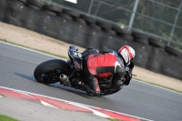 Motorcycle-action-photographs;event-digital-images;eventdigitalimages;no-limits-trackday;oulton-park;oulton-park-circuit-cheshire;oulton-park-photographs;peter-wileman-photography;trackday;trackday-digital-images;trackday-photos