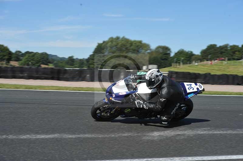Motorcycle action photographs;event digital images;eventdigitalimages;no limits trackday;oulton park;oulton park circuit cheshire;oulton park photographs;peter wileman photography;trackday;trackday digital images;trackday photos