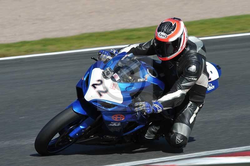 Motorcycle action photographs;event digital images;eventdigitalimages;no limits trackday;oulton park;oulton park circuit cheshire;oulton park photographs;peter wileman photography;trackday;trackday digital images;trackday photos