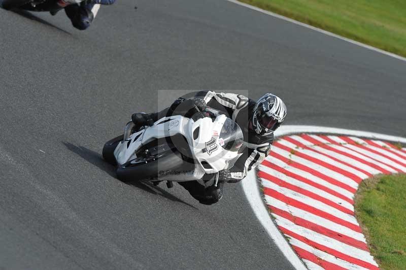 Motorcycle action photographs;event digital images;eventdigitalimages;no limits trackday;oulton park;oulton park circuit cheshire;oulton park photographs;peter wileman photography;trackday;trackday digital images;trackday photos