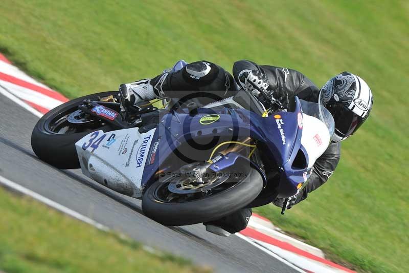 Motorcycle action photographs;event digital images;eventdigitalimages;no limits trackday;oulton park;oulton park circuit cheshire;oulton park photographs;peter wileman photography;trackday;trackday digital images;trackday photos