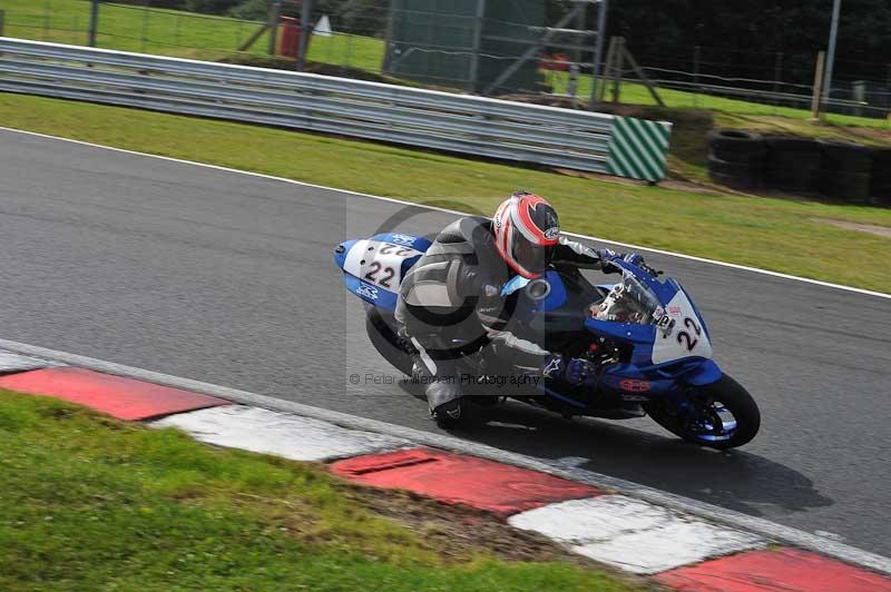 Motorcycle action photographs;event digital images;eventdigitalimages;no limits trackday;oulton park;oulton park circuit cheshire;oulton park photographs;peter wileman photography;trackday;trackday digital images;trackday photos