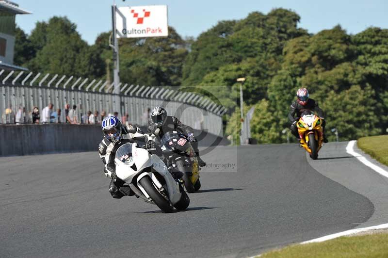 Motorcycle action photographs;event digital images;eventdigitalimages;no limits trackday;oulton park;oulton park circuit cheshire;oulton park photographs;peter wileman photography;trackday;trackday digital images;trackday photos