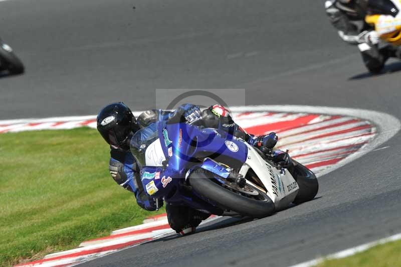 Motorcycle action photographs;event digital images;eventdigitalimages;no limits trackday;oulton park;oulton park circuit cheshire;oulton park photographs;peter wileman photography;trackday;trackday digital images;trackday photos