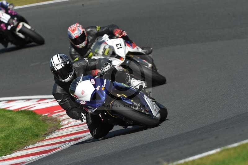 Motorcycle action photographs;event digital images;eventdigitalimages;no limits trackday;oulton park;oulton park circuit cheshire;oulton park photographs;peter wileman photography;trackday;trackday digital images;trackday photos