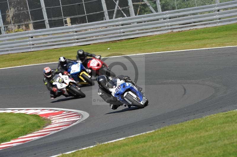 Motorcycle action photographs;event digital images;eventdigitalimages;no limits trackday;oulton park;oulton park circuit cheshire;oulton park photographs;peter wileman photography;trackday;trackday digital images;trackday photos