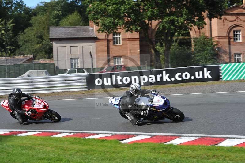 Motorcycle action photographs;event digital images;eventdigitalimages;no limits trackday;oulton park;oulton park circuit cheshire;oulton park photographs;peter wileman photography;trackday;trackday digital images;trackday photos