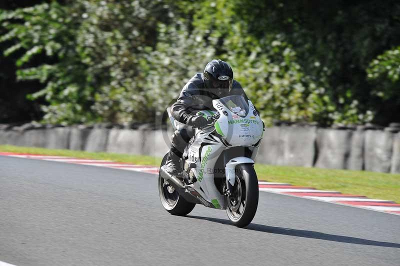 Motorcycle action photographs;event digital images;eventdigitalimages;no limits trackday;oulton park;oulton park circuit cheshire;oulton park photographs;peter wileman photography;trackday;trackday digital images;trackday photos