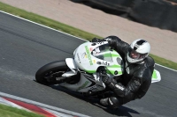 Motorcycle-action-photographs;event-digital-images;eventdigitalimages;no-limits-trackday;oulton-park;oulton-park-circuit-cheshire;oulton-park-photographs;peter-wileman-photography;trackday;trackday-digital-images;trackday-photos