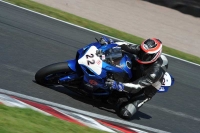 Motorcycle-action-photographs;event-digital-images;eventdigitalimages;no-limits-trackday;oulton-park;oulton-park-circuit-cheshire;oulton-park-photographs;peter-wileman-photography;trackday;trackday-digital-images;trackday-photos