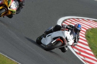 Motorcycle-action-photographs;event-digital-images;eventdigitalimages;no-limits-trackday;oulton-park;oulton-park-circuit-cheshire;oulton-park-photographs;peter-wileman-photography;trackday;trackday-digital-images;trackday-photos