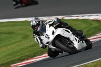 Motorcycle-action-photographs;event-digital-images;eventdigitalimages;no-limits-trackday;oulton-park;oulton-park-circuit-cheshire;oulton-park-photographs;peter-wileman-photography;trackday;trackday-digital-images;trackday-photos