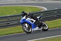 Motorcycle-action-photographs;event-digital-images;eventdigitalimages;no-limits-trackday;oulton-park;oulton-park-circuit-cheshire;oulton-park-photographs;peter-wileman-photography;trackday;trackday-digital-images;trackday-photos