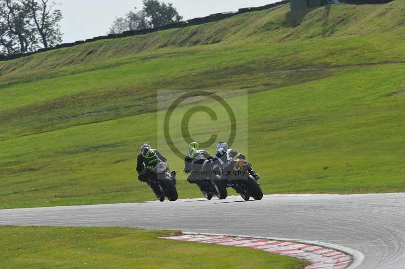 Motorcycle action photographs;event digital images;eventdigitalimages;no limits trackday;oulton park;oulton park circuit cheshire;oulton park photographs;peter wileman photography;trackday;trackday digital images;trackday photos