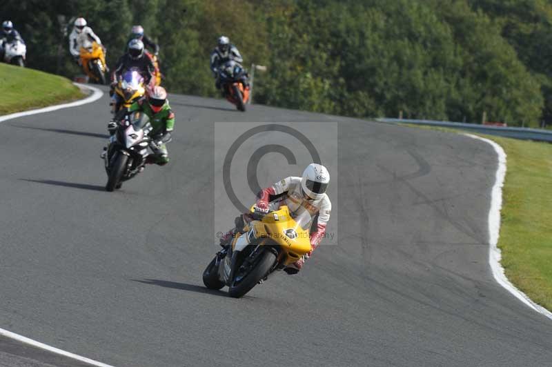 Motorcycle action photographs;event digital images;eventdigitalimages;no limits trackday;oulton park;oulton park circuit cheshire;oulton park photographs;peter wileman photography;trackday;trackday digital images;trackday photos