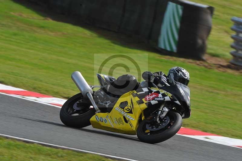 Motorcycle action photographs;event digital images;eventdigitalimages;no limits trackday;oulton park;oulton park circuit cheshire;oulton park photographs;peter wileman photography;trackday;trackday digital images;trackday photos