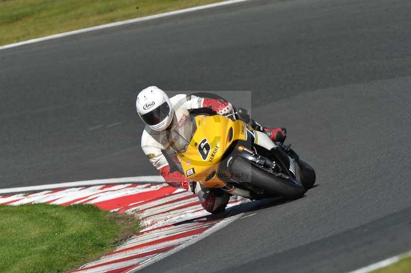 Motorcycle action photographs;event digital images;eventdigitalimages;no limits trackday;oulton park;oulton park circuit cheshire;oulton park photographs;peter wileman photography;trackday;trackday digital images;trackday photos