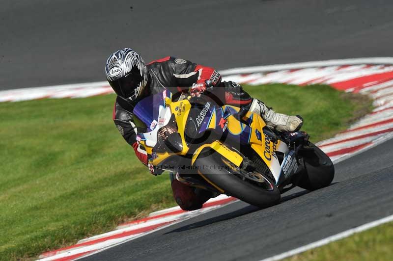Motorcycle action photographs;event digital images;eventdigitalimages;no limits trackday;oulton park;oulton park circuit cheshire;oulton park photographs;peter wileman photography;trackday;trackday digital images;trackday photos
