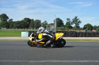 Motorcycle-action-photographs;event-digital-images;eventdigitalimages;no-limits-trackday;oulton-park;oulton-park-circuit-cheshire;oulton-park-photographs;peter-wileman-photography;trackday;trackday-digital-images;trackday-photos