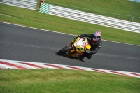 Motorcycle-action-photographs;event-digital-images;eventdigitalimages;no-limits-trackday;oulton-park;oulton-park-circuit-cheshire;oulton-park-photographs;peter-wileman-photography;trackday;trackday-digital-images;trackday-photos