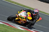 Motorcycle-action-photographs;event-digital-images;eventdigitalimages;no-limits-trackday;oulton-park;oulton-park-circuit-cheshire;oulton-park-photographs;peter-wileman-photography;trackday;trackday-digital-images;trackday-photos