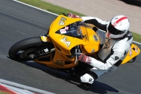 Motorcycle-action-photographs;event-digital-images;eventdigitalimages;no-limits-trackday;oulton-park;oulton-park-circuit-cheshire;oulton-park-photographs;peter-wileman-photography;trackday;trackday-digital-images;trackday-photos