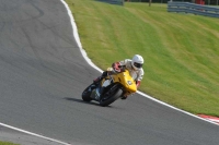 Motorcycle-action-photographs;event-digital-images;eventdigitalimages;no-limits-trackday;oulton-park;oulton-park-circuit-cheshire;oulton-park-photographs;peter-wileman-photography;trackday;trackday-digital-images;trackday-photos