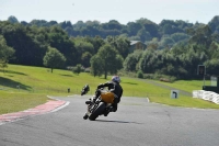Motorcycle-action-photographs;event-digital-images;eventdigitalimages;no-limits-trackday;oulton-park;oulton-park-circuit-cheshire;oulton-park-photographs;peter-wileman-photography;trackday;trackday-digital-images;trackday-photos
