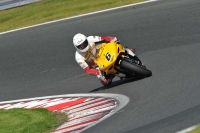 Motorcycle-action-photographs;event-digital-images;eventdigitalimages;no-limits-trackday;oulton-park;oulton-park-circuit-cheshire;oulton-park-photographs;peter-wileman-photography;trackday;trackday-digital-images;trackday-photos