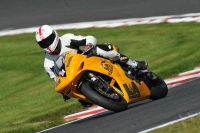 Motorcycle-action-photographs;event-digital-images;eventdigitalimages;no-limits-trackday;oulton-park;oulton-park-circuit-cheshire;oulton-park-photographs;peter-wileman-photography;trackday;trackday-digital-images;trackday-photos