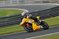 Motorcycle-action-photographs;event-digital-images;eventdigitalimages;no-limits-trackday;oulton-park;oulton-park-circuit-cheshire;oulton-park-photographs;peter-wileman-photography;trackday;trackday-digital-images;trackday-photos