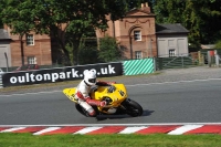 Motorcycle-action-photographs;event-digital-images;eventdigitalimages;no-limits-trackday;oulton-park;oulton-park-circuit-cheshire;oulton-park-photographs;peter-wileman-photography;trackday;trackday-digital-images;trackday-photos